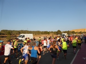 Más de 400 corredores participaron en la edición de 2016