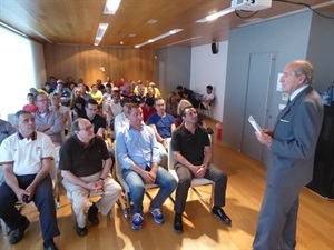 Conrado Durántez, pte. Academia Olímpica, durante su intervención