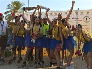Uno de los grupos disfrazados de la Xtrem Running 2017 de La Nucía