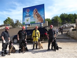 Las prácticas se realizan como en otras ocasiones en el Campo de Entrenamiento de Perros de Rescate de La Nucía