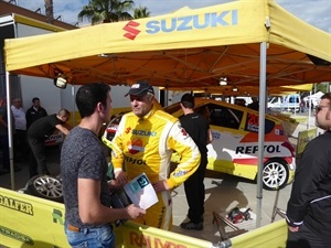 El ex futbolista Santiago Cañizares también compitió en el Rallye de La Nucía