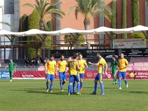 La Selección Valencina celebrando uno de sus tres goles ante Andalucía