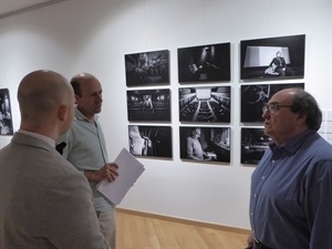 Pedro Lloret, concejal de Cultura, junto al pianista Isaac Istuan Székely y Fransesc Sempere, director de l'Auditori