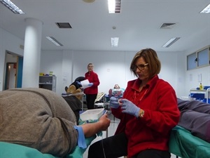 En la provincia de Alicante, se necesitan diariamente 300 donaciones
