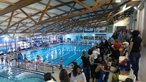 Más de 600 personas llenaron las gradas de la Piscina Camilo Cano el pasado sábado