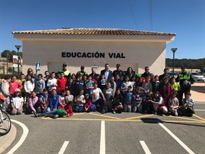 Uno de los grupos escolares de Calpe que se formó en Educación Vial