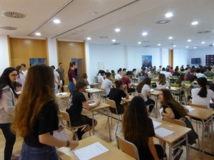 Los institutos de Benidorm se examinan en La Nucía