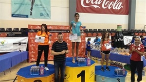 Podium femenino absoluto en los 10 KM