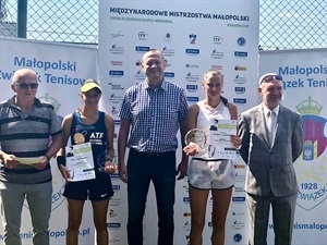 Lucía Linares llega a la gran final del torneo Charlie Berszakiewicz Memorial