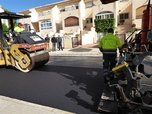 En dos semanas finalizarán estas obras de reasfaltado de la Urb. Residencial Varadero