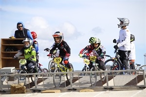 El Club BMX Race La Nucía se centrará ahora en las pruebas de la LBR de diciembre. Foto de Carlos Bonifacio