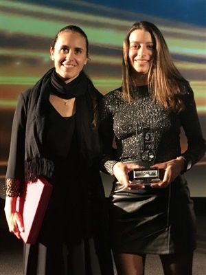 La tenista nuciera Lucía Llinares en la Gala del Tenis de Valencia con Anabel Medina