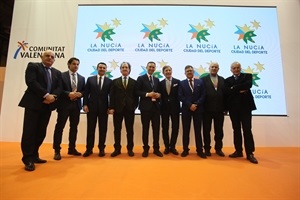 La Gala Nacional del Deporte fue presentada por la junta directiva de la AEDPEA con los preiodistas Jesús Álvarez (TVE) y Julián Redondo (La Razón)