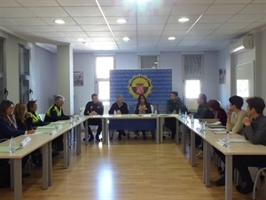 La “Mesa de Coordinación Policial contra la Violencia Doméstica y de Género” está integrada por los cuerpos de seguridad del Estado, policía Local, Sanidad, Bienestar Social, FAVIDE y Abogacía entre otros