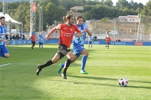 Mariano anotó dos goles para los rojillos