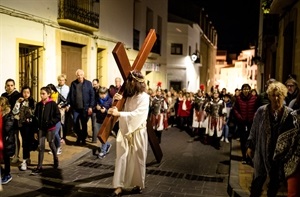 Este es uno de los actos más multitudinarios de la Semana Santa de La Nucía