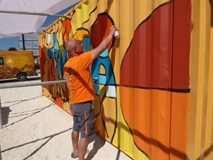 Tom Rock "customiza" con su arte urbano la nueva zona de Parkour de La Nucia
