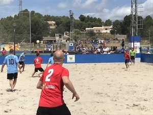 La Liga Nacional de Fútbol Playa comenzó este fin de semana en La Nucía