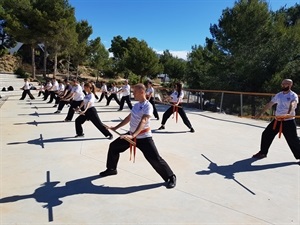 40 personas participaron en esta convivencia deportiva de artes marciales