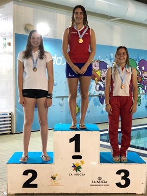 En la general final de categoría junior la nuciera Marieta Devesa consiguió hacerse con la plata