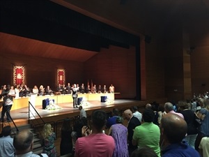 Imagen del Pleno Extraordinario de toma de posesión celebrado en  junio de 2015 en l´Auditori de la Mediterrània