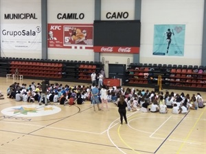 Unos 200 alumnos participan en esta actividad