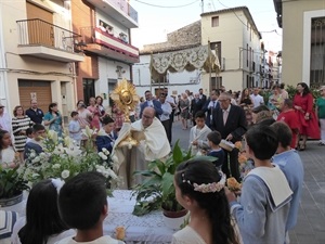 La procesión de Corpus Cristi en la plaça Santa Teresa