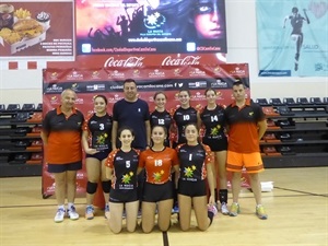 Equipo juvenil del Club Voleibol La Nucía