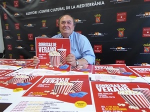 El concejal Pedro Lloret en la presentación del Ciclo de Cine Familiar