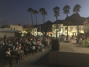 La plaça dels Músics acoge el Cine Estival Familiar