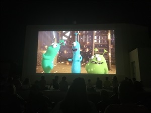 "Luís y los Alienígnas" fue la primera película de este ciclo de cine al aire libre
