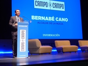 Bernabé Cano, alcalde de La Nucía, realizó la apertura del acto
