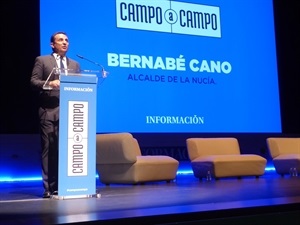 Bernabé Cano, alcalde de La Nucía, realizó la apertura del acto