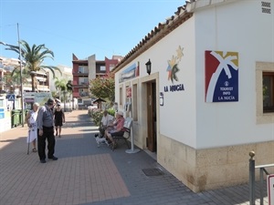 La oficina de La Nucía se ha integra en la red de Tourist Info de "Turisme Comunitat Valenciana"