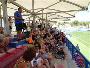 Desde las gradas se ha animado a todos los jugadores y jugadoras en el acto de clausura del campus