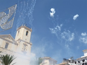 Esta tarde la entrada de Penyes en la plaça Major marca el inicio de les Festes