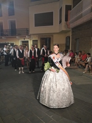 Mari Fernández Jumilla, reina 2019 en la Ofrenda de Flores