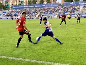 El CF La Nucía perdió 1-0 ante el Sabadell ayer domingo
