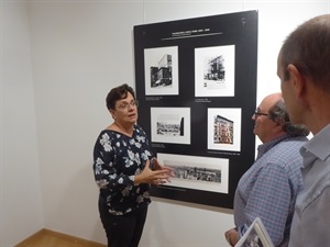 Teresa Morell conversando con Pedro Lloret, concejal de Cultura y Francesc Sempere, director Auditori