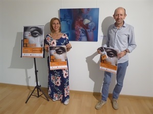 En la presentación del Certamen han participado Francesc Sempere, director de l´Auditori y Gemma Márquez, concejala de Igualdad de La Nucia