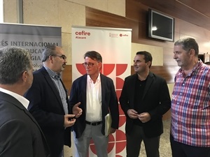 Este Congreso de Ajedrez Educativo ha contado con la implicación del CEFIRE Alicante, FACV, Generalitat Valenciana, Ayuntamiento de La Nucía y CONFEDECOM