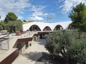 Vista del CEM Captivador de La Nucía donde finalizó la vistia del curso del CEFIRE