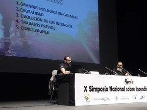 Federico Grillo, Director de Emergencias de Gran Canaria, durante su ponencia