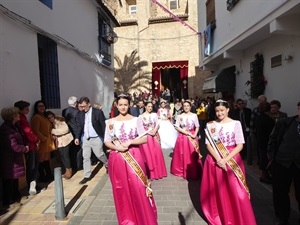 Damas y Reina de las Fiestas 2019 en la procesión de Sant Rafel