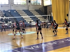 El equipo infantil del Club Voleibol La Nucía ganó a domicilio al Juguetton Gandía Azul