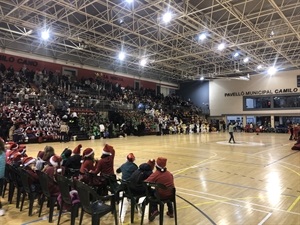 Unas dos mil personas se han dado cita en el Pabellón para este festival