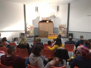 El teatro infantil familiar de Nadal en los Centros Sociales es gratuito