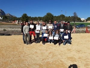 Los participantes en este Seminario recibieron sus diplomas al finalizar la formación