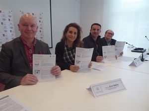 Vicent Martines, director de la Seu Univ., Eva Valero, directora del Secretariado de Sedes Universitarias, Bernabé Cano, alcalde de La Nucía y Pedro Lloret, concejal de Seu Universitària