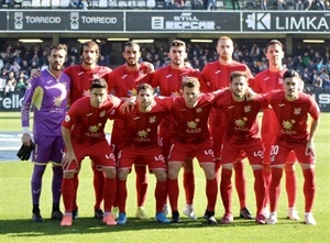 Alineación del C.F. La Nucía ayer en Castellón